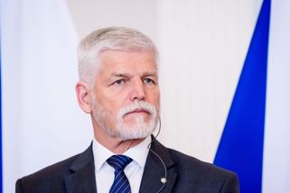 Pavel k summitu NATO: Babiš by důvody, proč Česko neplní závazky, dokázal vysvětlit lépe